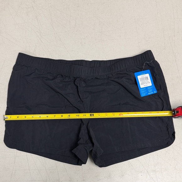 Columbia Women's Navy Athletic Shorts - Picture 6 of 8